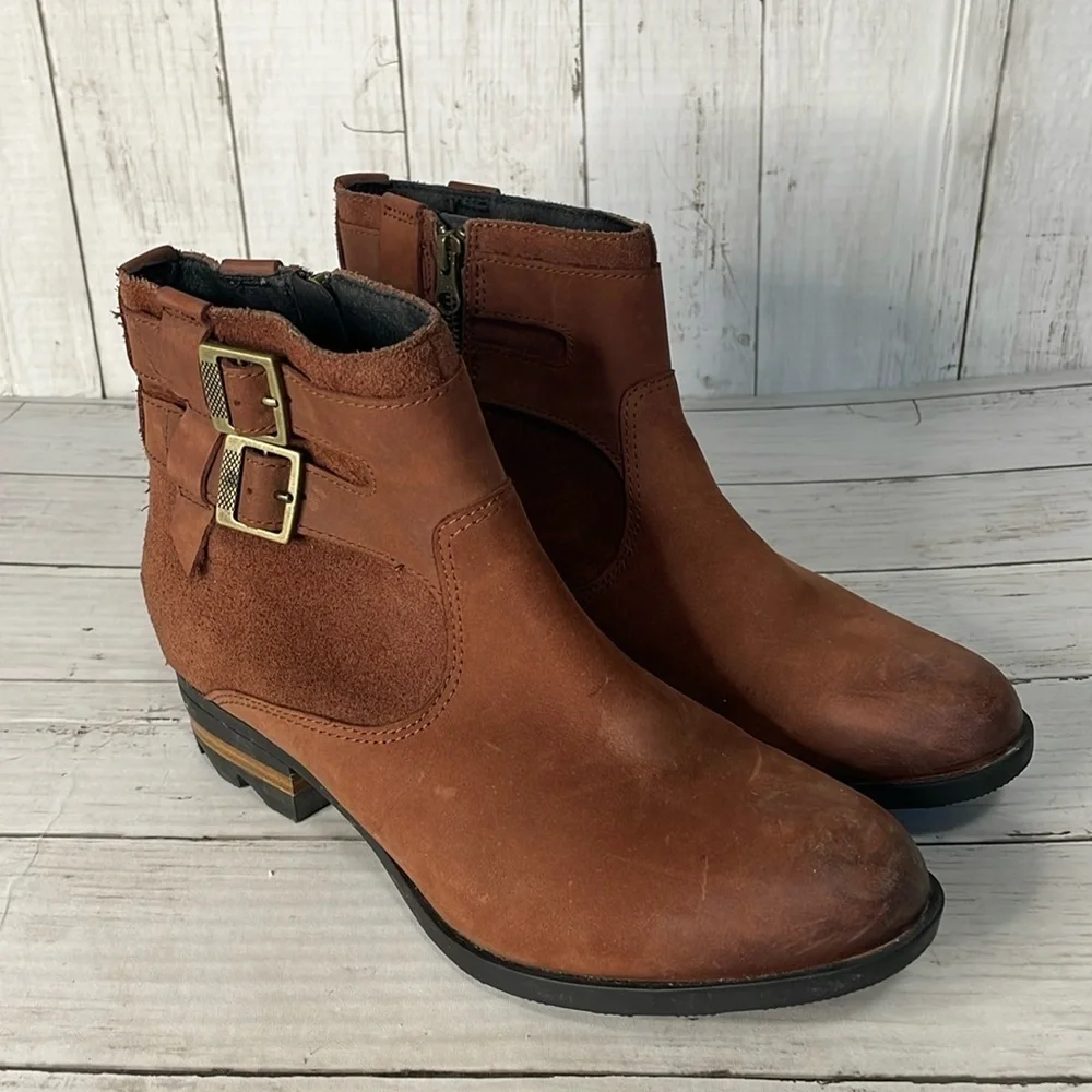 Sorel Lolla™ Waterproof Whiskey Leather Ankle Boot